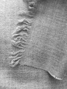 手織りカシミヤパシュミナの質感